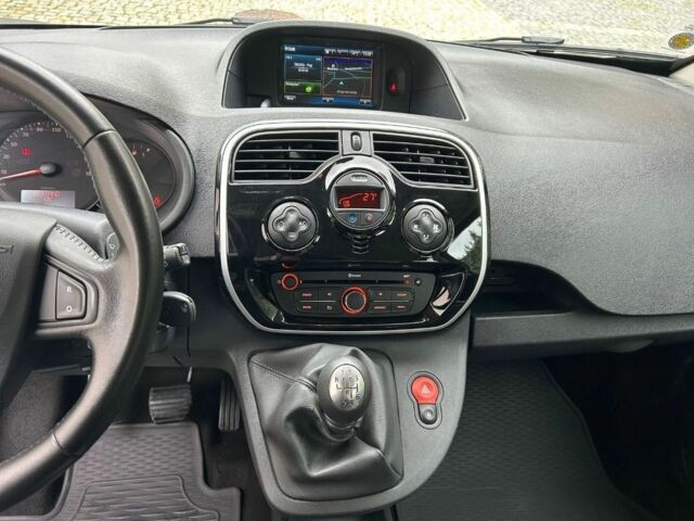 Серый Рено Кенгу, объемом двигателя 1.5 л и пробегом 140 тыс. км за 6400 $, фото 20 на Automoto.ua