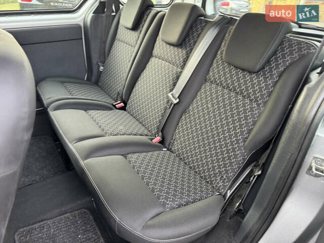 Серый Рено Кенгу, объемом двигателя 1.5 л и пробегом 163 тыс. км за 9600 $, фото 12 на Automoto.ua