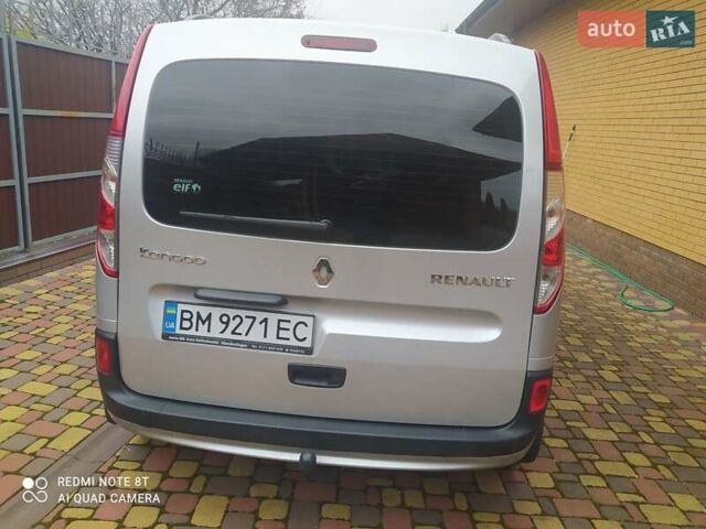 Серый Рено Кенгу, объемом двигателя 1.46 л и пробегом 223 тыс. км за 10770 $, фото 6 на Automoto.ua