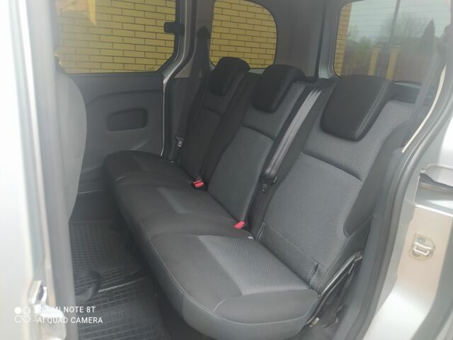 Серый Рено Кенгу, объемом двигателя 1.5 л и пробегом 223 тыс. км за 255 $, фото 9 на Automoto.ua