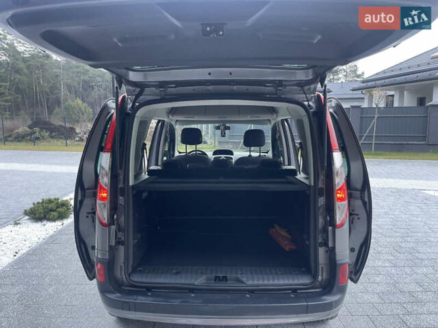 Серый Рено Кенгу, объемом двигателя 1.5 л и пробегом 226 тыс. км за 11400 $, фото 37 на Automoto.ua