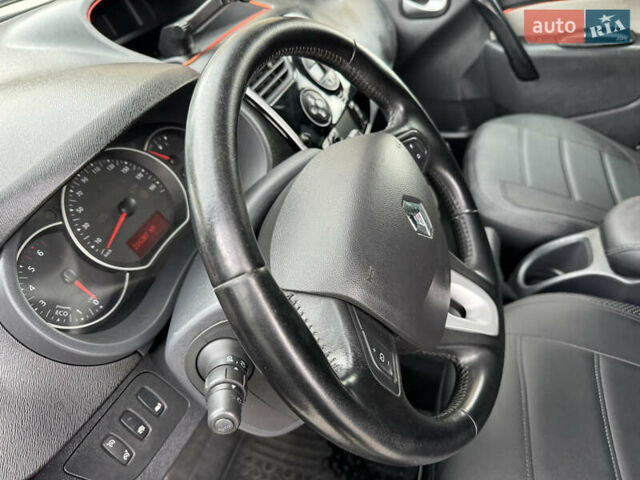 Серый Рено Кенгу, объемом двигателя 1.46 л и пробегом 216 тыс. км за 8490 $, фото 9 на Automoto.ua