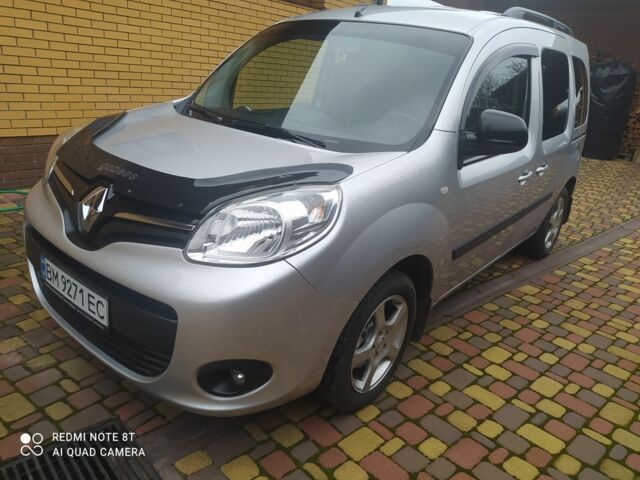 Серый Рено Кенгу, объемом двигателя 1.5 л и пробегом 223 тыс. км за 255 $, фото 1 на Automoto.ua