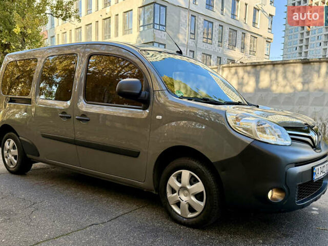 Рено Кєнгу 2014 у Києві на Automoto.ua Сірий Рено Кєнгу, об'ємом двигуна 1.46 л та пробігом 260 тис. км за 12700 $, фото 17 на Automoto.ua