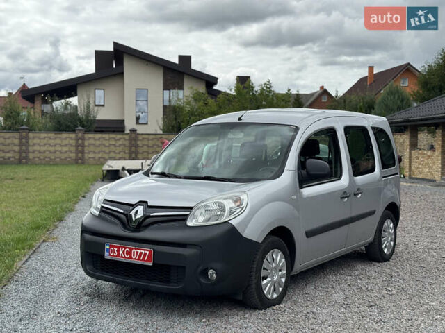Рено Кенгу 2014 в Луцке на Automoto.ua Серый Рено Кенгу, объемом двигателя 1.5 л и пробегом 163 тыс. км за 10100 $, фото 3 на Automoto.ua