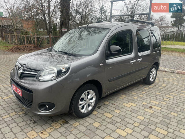 Серый Рено Кенгу, объемом двигателя 1.5 л и пробегом 225 тыс. км за 11700 $, фото 10 на Automoto.ua