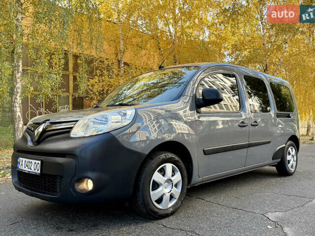 Рено Кєнгу 2014 у Києві на Automoto.ua Сірий Рено Кєнгу, об'ємом двигуна 1.46 л та пробігом 260 тис. км за 12700 $, фото 19 на Automoto.ua