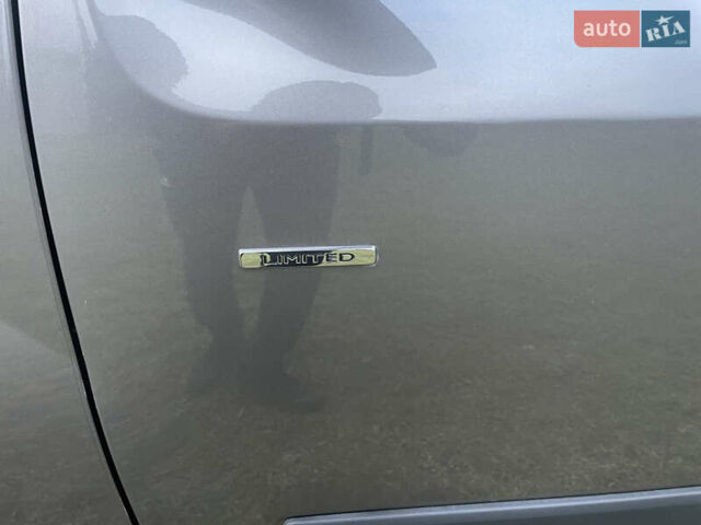 Серый Рено Кенгу, объемом двигателя 1.5 л и пробегом 226 тыс. км за 11400 $, фото 51 на Automoto.ua