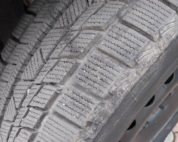 Серый Рено Кенгу, объемом двигателя 1.46 л и пробегом 270 тыс. км за 9600 $, фото 7 на Automoto.ua