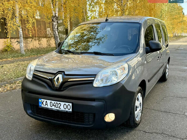 Рено Кєнгу 2014 у Києві на Automoto.ua Сірий Рено Кєнгу, об'ємом двигуна 1.46 л та пробігом 260 тис. км за 12700 $, фото 21 на Automoto.ua