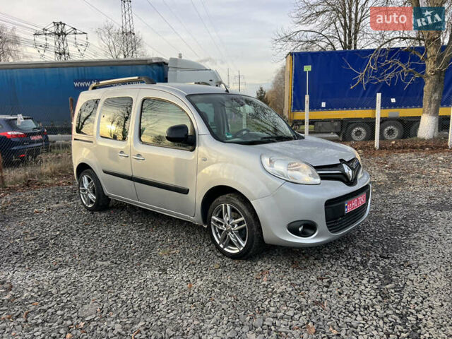 Серый Рено Кенгу, объемом двигателя 1.5 л и пробегом 189 тыс. км за 10900 $, фото 4 на Automoto.ua