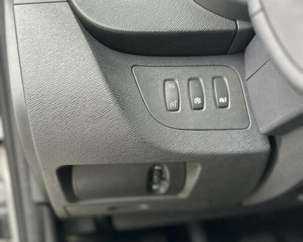 Сірий Рено Кєнгу, об'ємом двигуна 1.5 л та пробігом 264 тис. км за 12800 $, фото 23 на Automoto.ua