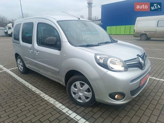 Серый Рено Кенгу, объемом двигателя 1.5 л и пробегом 172 тыс. км за 10200 $, фото 6 на Automoto.ua