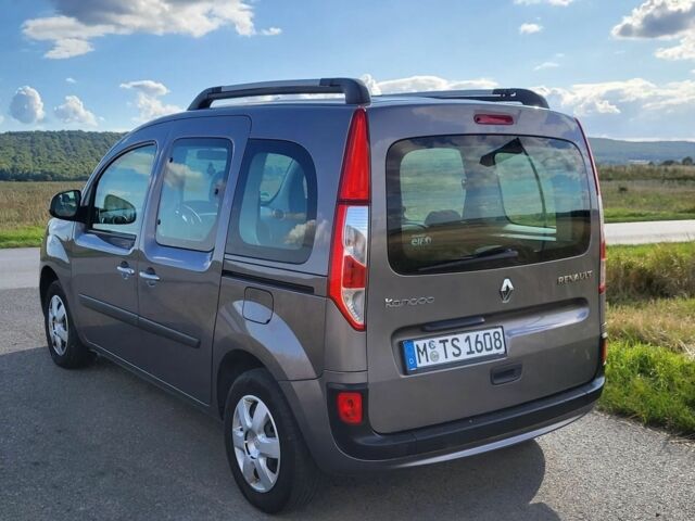 Серый Рено Кенгу, объемом двигателя 1.2 л и пробегом 173 тыс. км за 5700 $, фото 6 на Automoto.ua