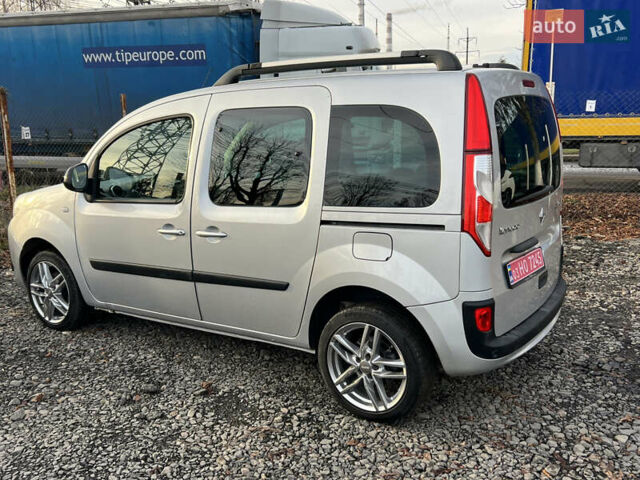 Серый Рено Кенгу, объемом двигателя 1.5 л и пробегом 189 тыс. км за 10900 $, фото 16 на Automoto.ua