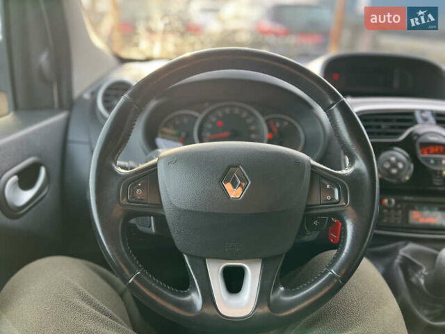 Серый Рено Кенгу, объемом двигателя 1.5 л и пробегом 189 тыс. км за 10900 $, фото 34 на Automoto.ua
