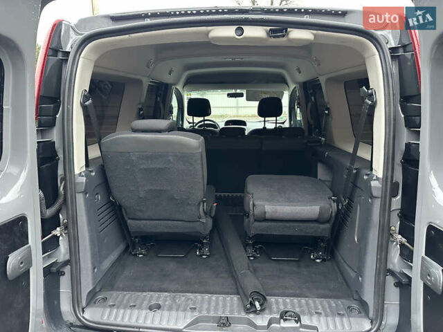 Сірий Рено Кєнгу, об'ємом двигуна 1.5 л та пробігом 179 тис. км за 12999 $, фото 16 на Automoto.ua