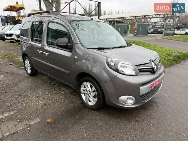 Сірий Рено Кєнгу, об'ємом двигуна 1.5 л та пробігом 241 тис. км за 12500 $, фото 3 на Automoto.ua