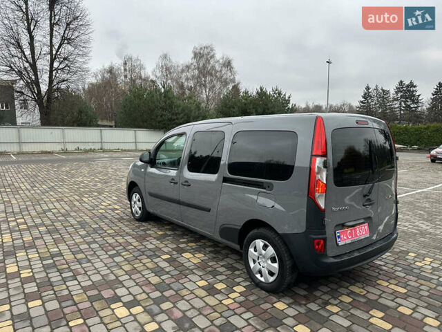 Сірий Рено Кєнгу, об'ємом двигуна 1.5 л та пробігом 179 тис. км за 12999 $, фото 3 на Automoto.ua
