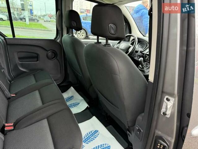 Сірий Рено Кєнгу, об'ємом двигуна 1.5 л та пробігом 241 тис. км за 12500 $, фото 20 на Automoto.ua