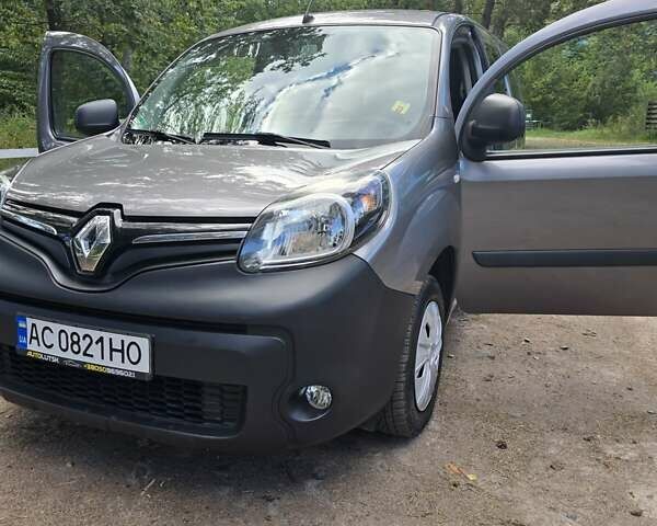Серый Рено Кенгу, объемом двигателя 1.46 л и пробегом 154 тыс. км за 12399 $, фото 14 на Automoto.ua
