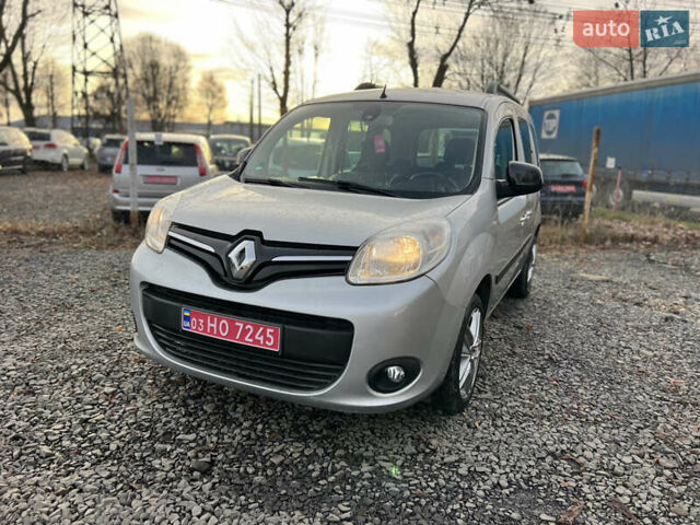 Серый Рено Кенгу, объемом двигателя 1.5 л и пробегом 189 тыс. км за 10900 $, фото 2 на Automoto.ua