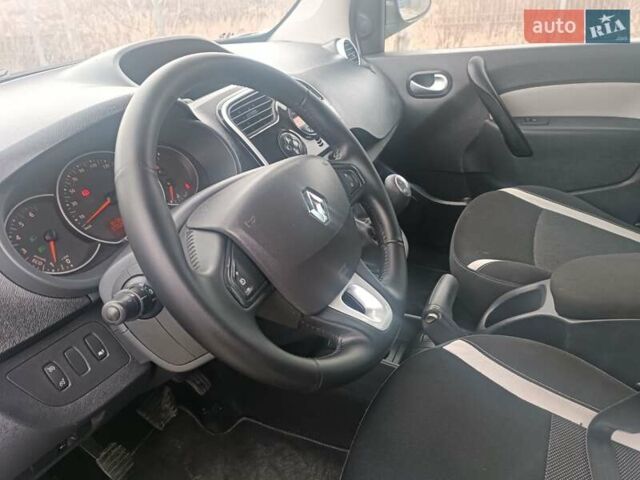 Серый Рено Кенгу, объемом двигателя 1.5 л и пробегом 172 тыс. км за 10200 $, фото 19 на Automoto.ua