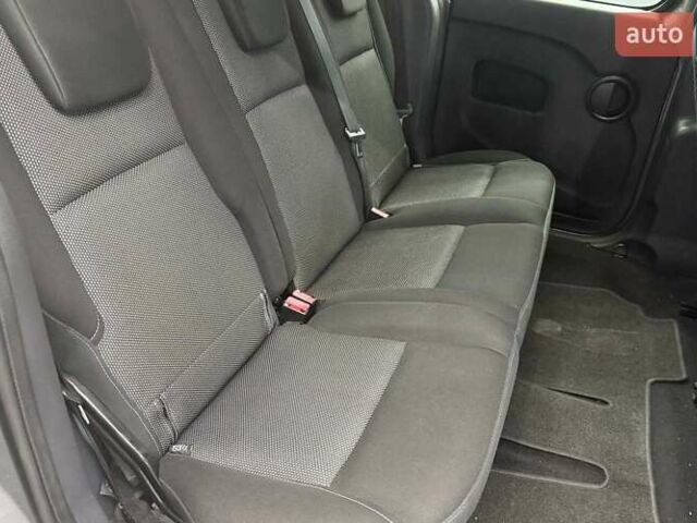 Серый Рено Кенгу, объемом двигателя 1.46 л и пробегом 271 тыс. км за 14450 $, фото 17 на Automoto.ua