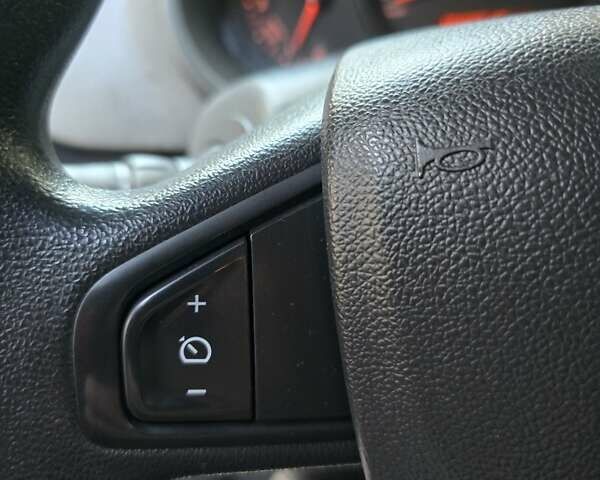 Сірий Рено Кєнгу, об'ємом двигуна 1.5 л та пробігом 154 тис. км за 11900 $, фото 11 на Automoto.ua