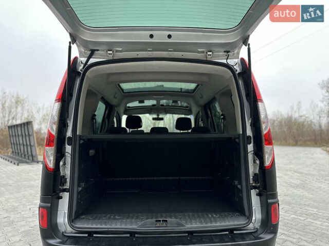 Сірий Рено Кєнгу, об'ємом двигуна 1.5 л та пробігом 264 тис. км за 12800 $, фото 15 на Automoto.ua