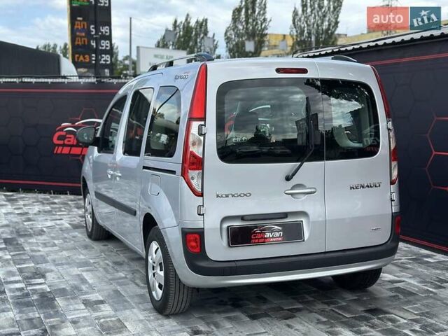Серый Рено Кенгу, объемом двигателя 1.5 л и пробегом 171 тыс. км за 12800 $, фото 13 на Automoto.ua