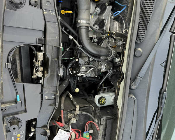 Серый Рено Кенгу, объемом двигателя 1.2 л и пробегом 155 тыс. км за 12900 $, фото 36 на Automoto.ua