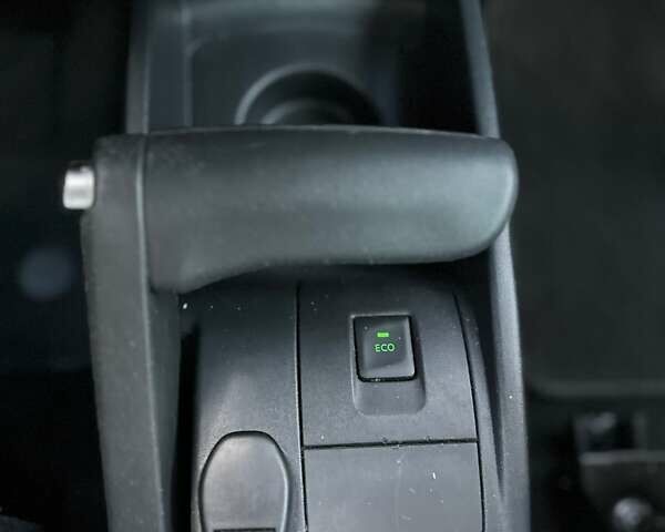 Рено Кєнгу 2016 у Буче на Automoto.ua Сірий Рено Кєнгу, об'ємом двигуна 1.5 л та пробігом 196 тис. км за 13500 $, фото 37 на Automoto.ua