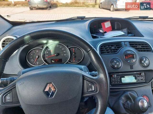 Серый Рено Кенгу, объемом двигателя 0 л и пробегом 250 тыс. км за 7500 $, фото 5 на Automoto.ua