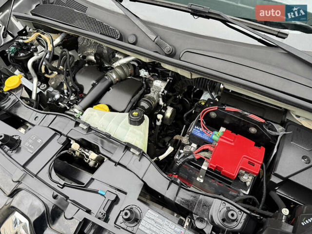 Серый Рено Кенгу, объемом двигателя 1.5 л и пробегом 196 тыс. км за 12999 $, фото 105 на Automoto.ua