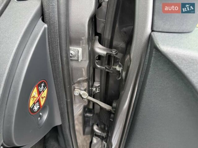 Рено Кенгу 2016 в Одессе на Automoto.ua Серый Рено Кенгу, объемом двигателя 1.5 л и пробегом 156 тыс. км за 13650 $, фото 40 на Automoto.ua