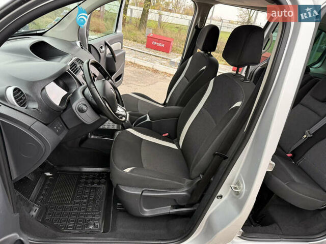 Серый Рено Кенгу, объемом двигателя 1.5 л и пробегом 196 тыс. км за 12999 $, фото 63 на Automoto.ua