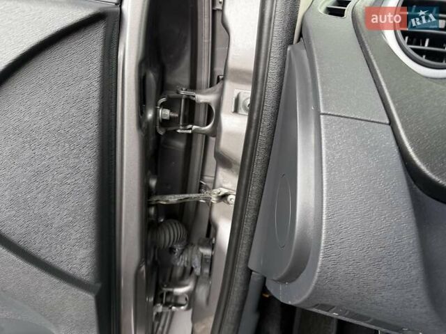 Рено Кенгу 2016 в Одессе на Automoto.ua Серый Рено Кенгу, объемом двигателя 1.5 л и пробегом 156 тыс. км за 13650 $, фото 27 на Automoto.ua