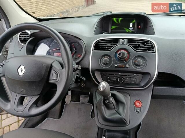Сірий Рено Кєнгу, об'ємом двигуна 1.5 л та пробігом 291 тис. км за 12877 $, фото 5 на Automoto.ua