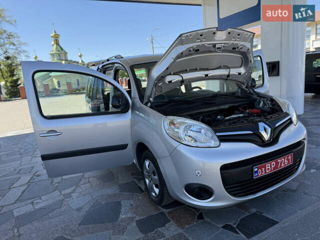 Сірий Рено Кєнгу, об'ємом двигуна 1.5 л та пробігом 156 тис. км за 11999 $, фото 81 на Automoto.ua