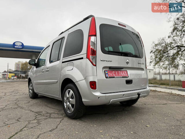 Серый Рено Кенгу, объемом двигателя 1.5 л и пробегом 196 тыс. км за 12999 $, фото 23 на Automoto.ua