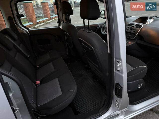 Серый Рено Кенгу, объемом двигателя 1.5 л и пробегом 172 тыс. км за 12999 $, фото 42 на Automoto.ua