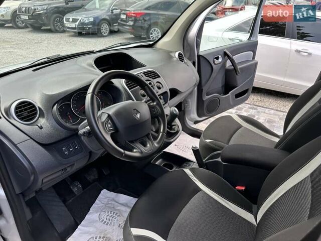 Серый Рено Кенгу, объемом двигателя 1.5 л и пробегом 171 тыс. км за 12800 $, фото 38 на Automoto.ua