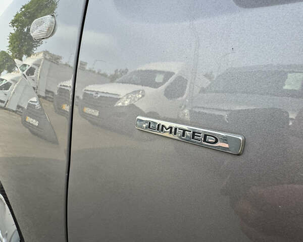 Серый Рено Кенгу, объемом двигателя 1.2 л и пробегом 155 тыс. км за 12900 $, фото 24 на Automoto.ua