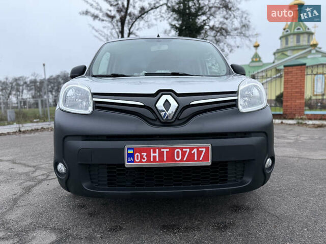 Серый Рено Кенгу, объемом двигателя 1.5 л и пробегом 172 тыс. км за 12999 $, фото 33 на Automoto.ua