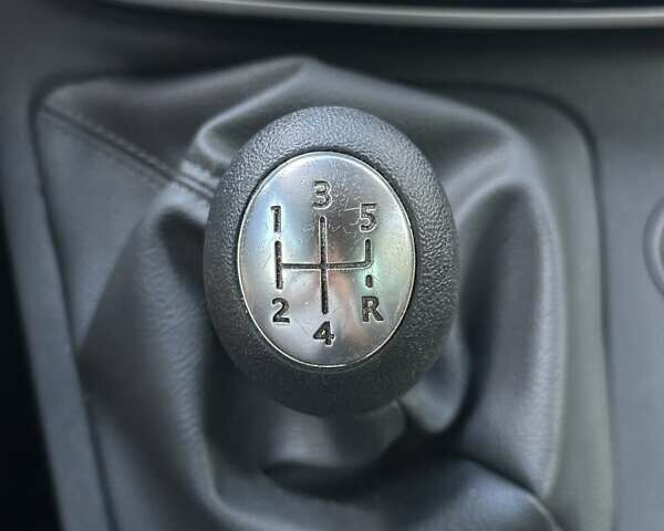 Рено Кєнгу 2016 у Буче на Automoto.ua Сірий Рено Кєнгу, об'ємом двигуна 1.5 л та пробігом 196 тис. км за 13500 $, фото 21 на Automoto.ua