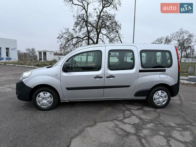 Серый Рено Кенгу, объемом двигателя 1.5 л и пробегом 172 тыс. км за 12999 $, фото 28 на Automoto.ua