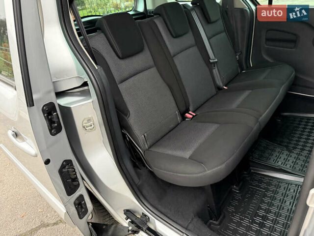 Серый Рено Кенгу, объемом двигателя 1.5 л и пробегом 196 тыс. км за 12999 $, фото 55 на Automoto.ua