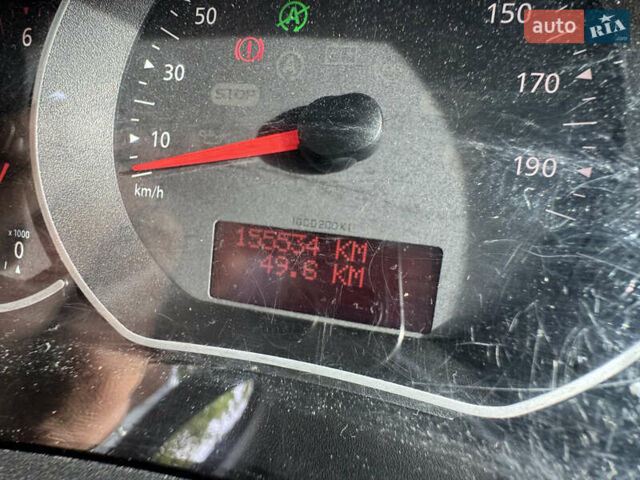 Серый Рено Кенгу, объемом двигателя 1.2 л и пробегом 155 тыс. км за 12900 $, фото 25 на Automoto.ua