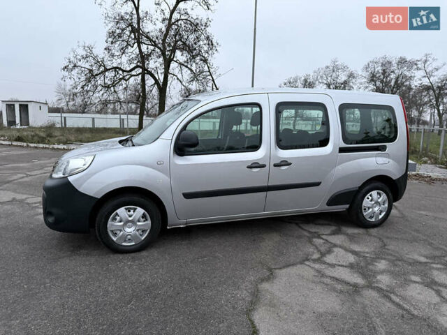 Серый Рено Кенгу, объемом двигателя 1.5 л и пробегом 172 тыс. км за 12999 $, фото 29 на Automoto.ua